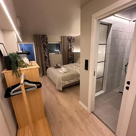 Newly Renovated Rom Fana